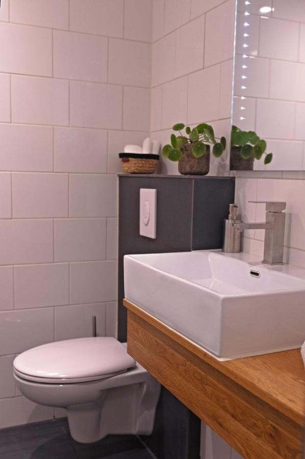 Slapen@Boet1619 Andijk Apartment ภายนอก รูปภาพ